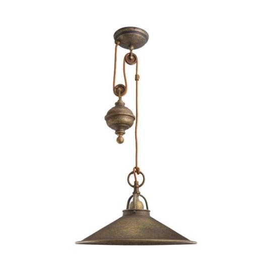 stredomorska mosadz mosadzna lampa s protivahou zavesna lampa svietidlo luster vidiecky vintage kovova lampa tanier patinovana kuchyna jedalen vidiecky dom balaton letny dom.jpg